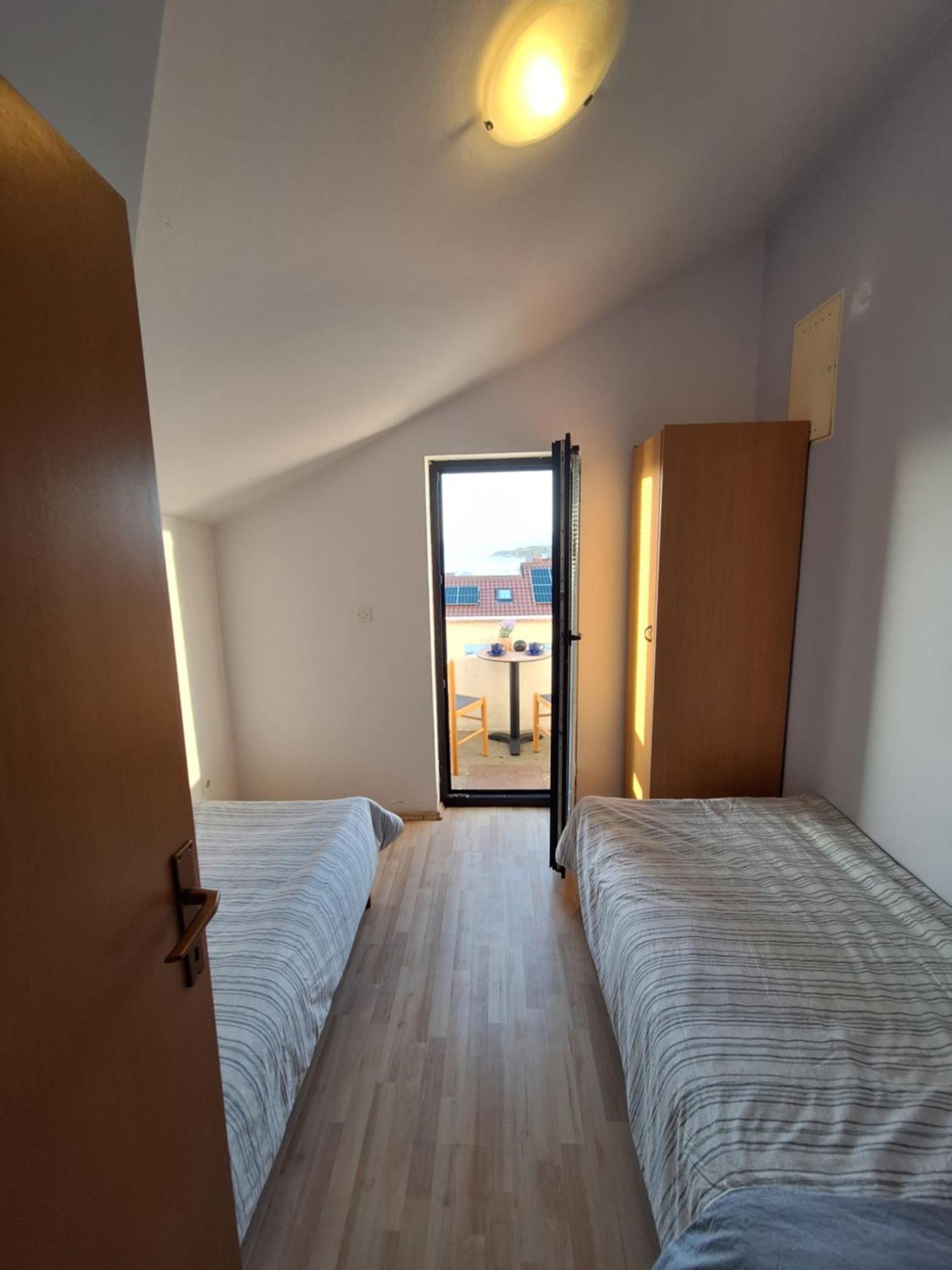 Apartmani Vukovic ปูนัต ภายนอก รูปภาพ